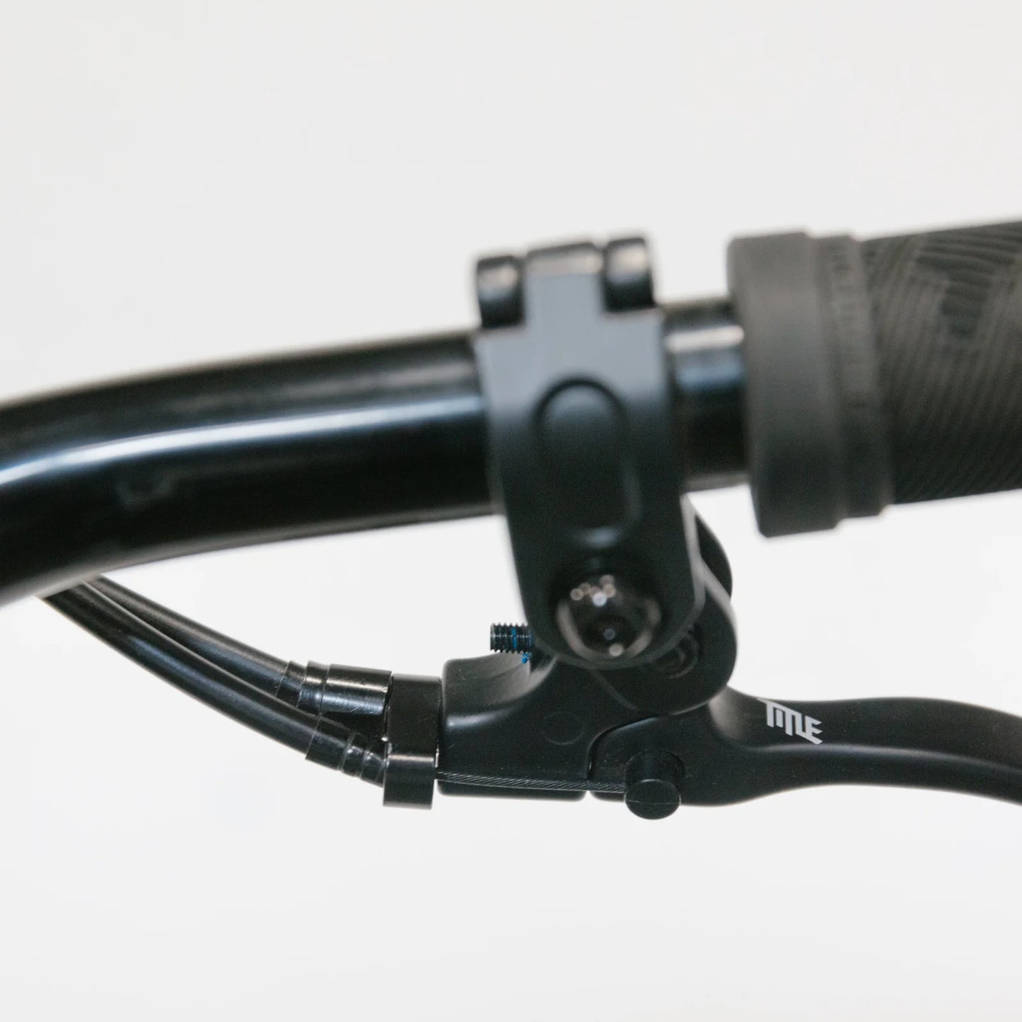 Title G1 Gyro Cables - Black