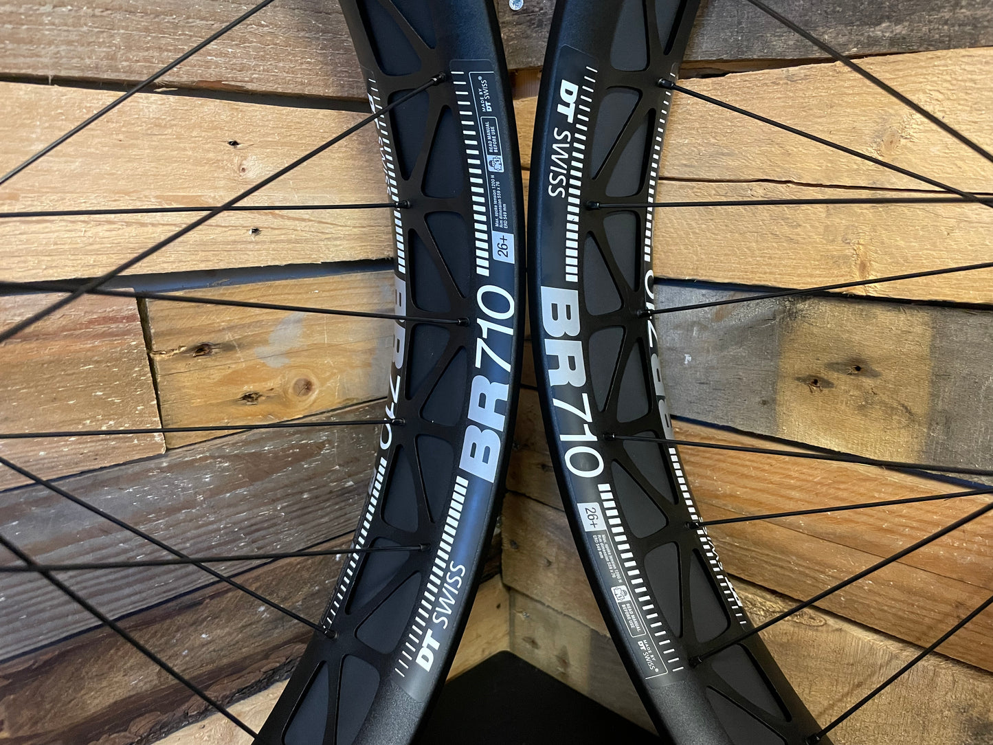 (Slam69Built) DT BR710 / Hope Pro 4 - Fatbike Custom Built Wheelset (Purple Hubs)