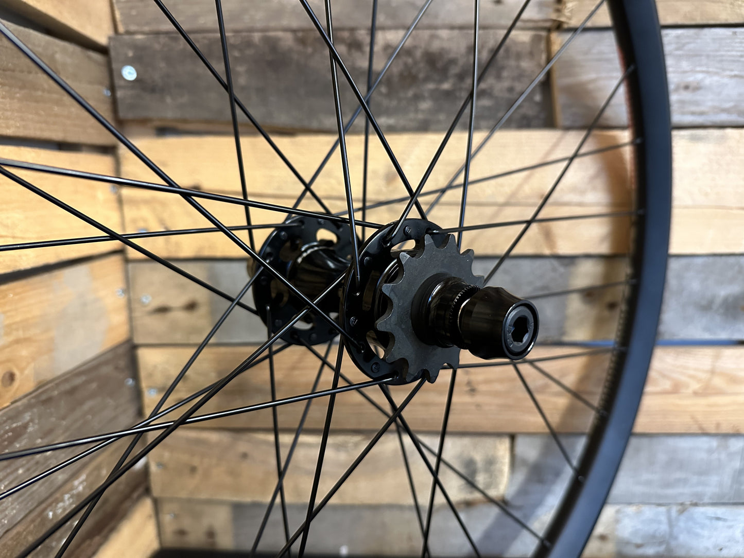 (Slam69built) DT Swiss EX 471 26" / Halo DJD Bushdrive SS / Rear Wheel (Black/Black)