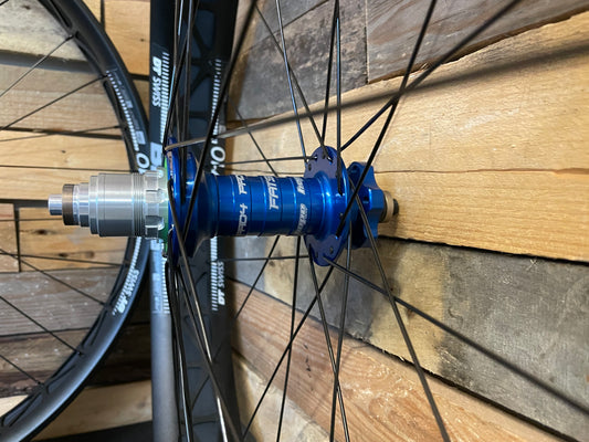 (Slam69Built) DT BR710 / Hope Pro 4 - Fatbike Custom Built Wheelset (Blue Hubs)