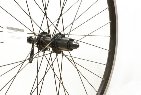 D2O 27.5 REAR WHEEL – SHIMANO QR CASS HUB / DW V-BRAKE RIM BLACK (TWR645)