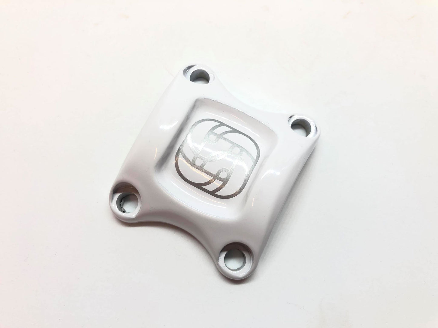 Gusset Staff Stem Front Plate - White