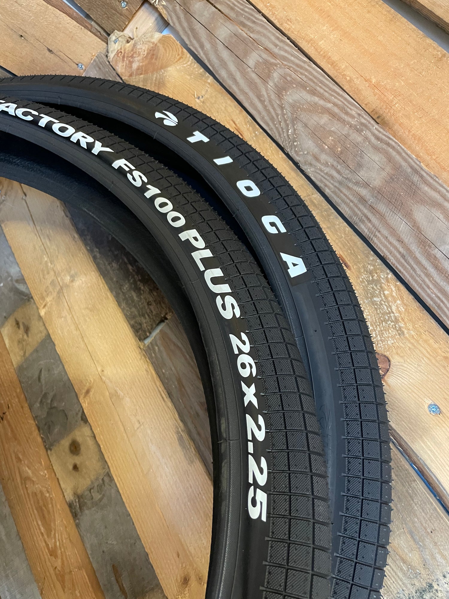 Tioga Tyres