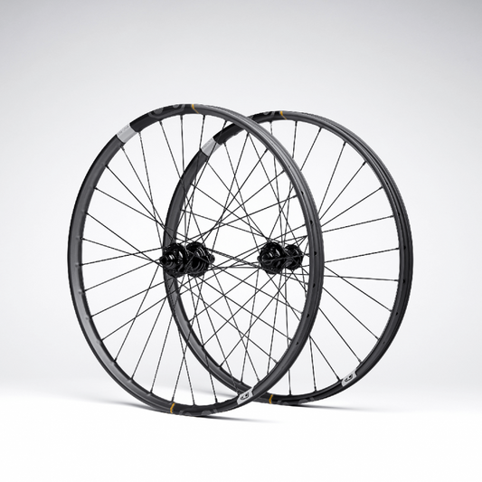 Crankbrothers Synthesis Enduro 11 Carbon Wheelset - I9 Hydra 29 Boost SRAM XD