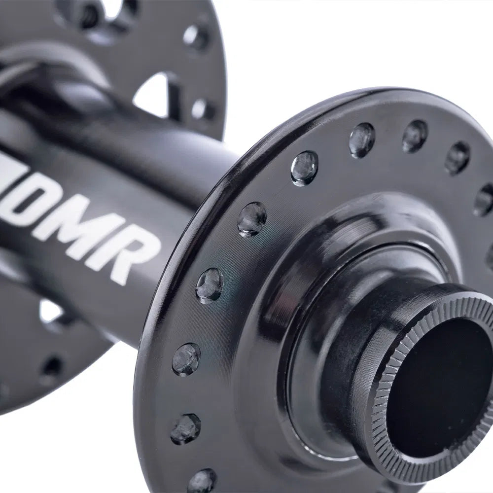 DMR Colt Front Hub - Disc / 15x100mm