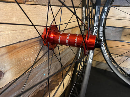 (Slam69Built) DT BR710 /  Hope Pro 4 - Fatbike Custom Built Wheelset (Red Hubs)