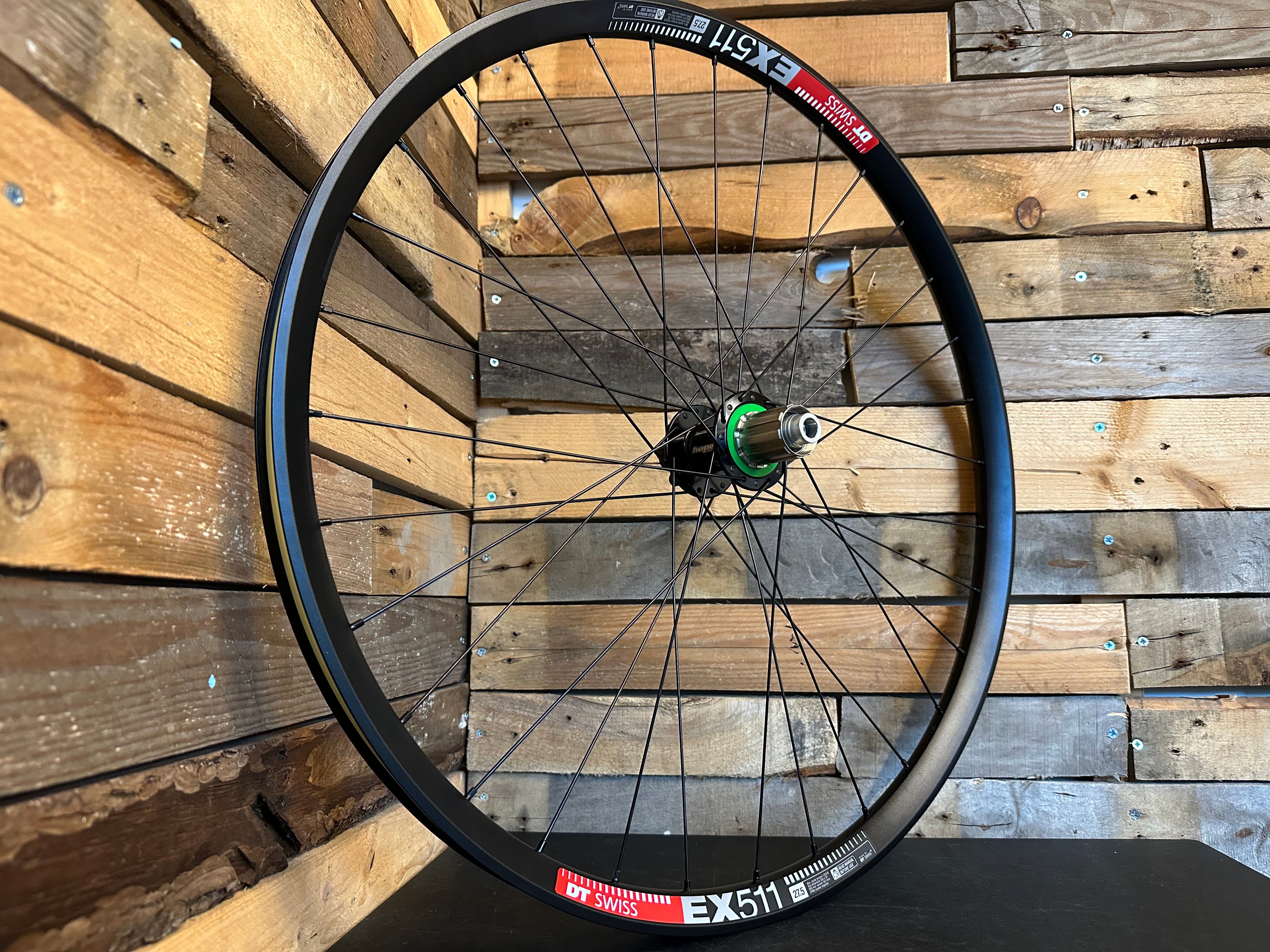 Dt swiss deals 27.5 rear wheel