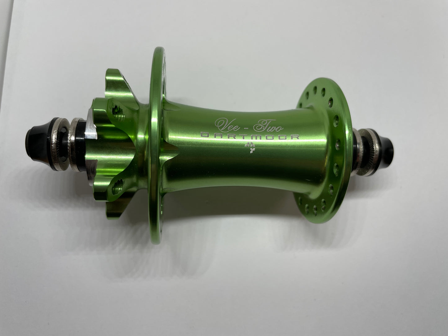 Recycled - Dartmoor Vee-Two Front Hub - 100xQR - 36H - Green