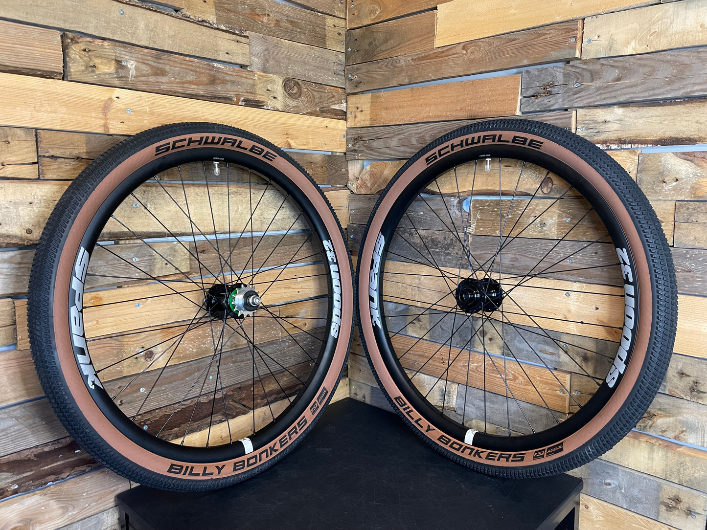 Schwalbe Billy Bonkers 26 x 2.25 K-Guard Wired Tyre - Bronze/Black